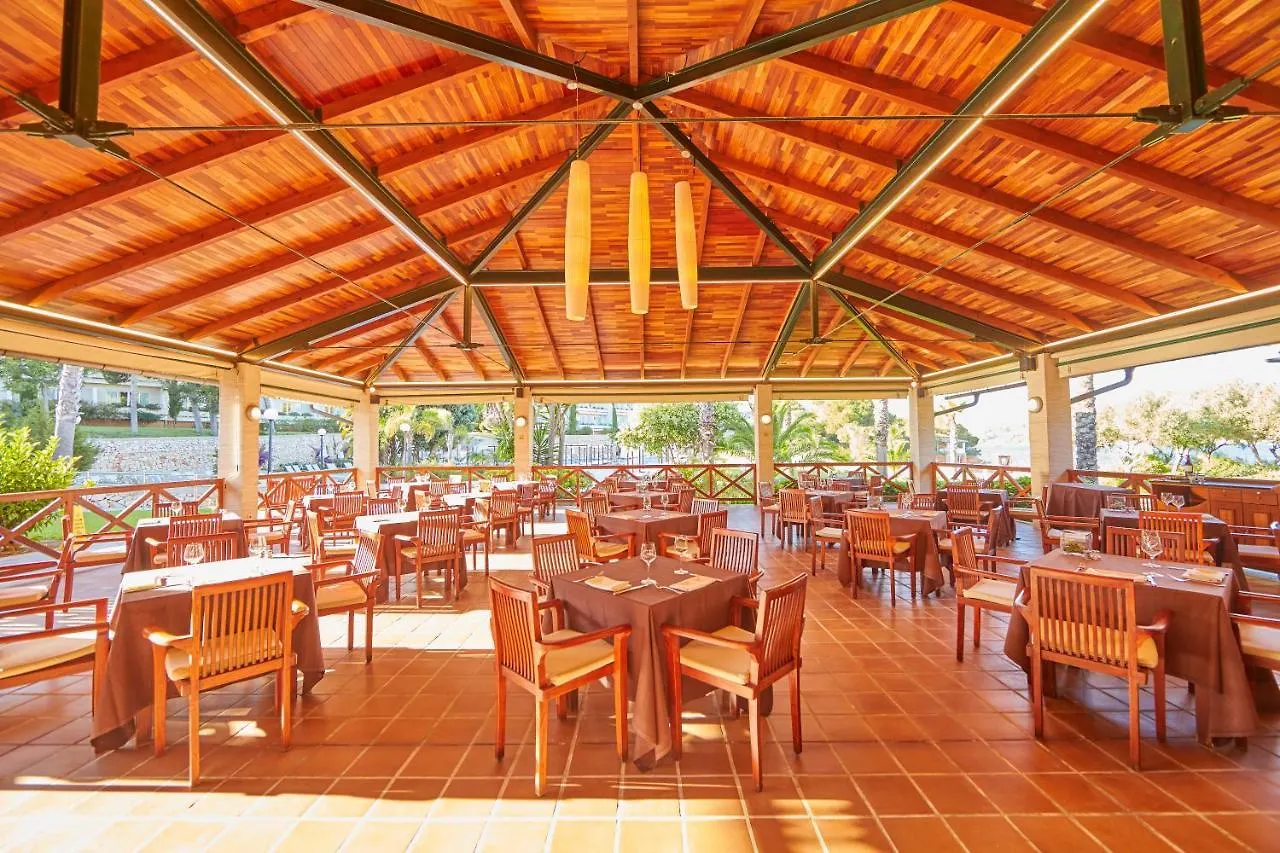 Hotel Ikos Porto Petro Portopetro